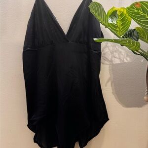 SKIMS black body suit 3X